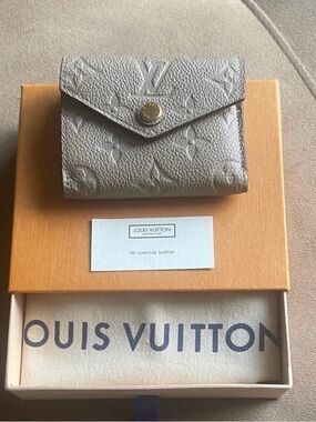 Louis Vuitton Empreinte Zoe wallet turtledove tortourelle mini small LV